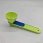 Measuring spoon with movable scoop